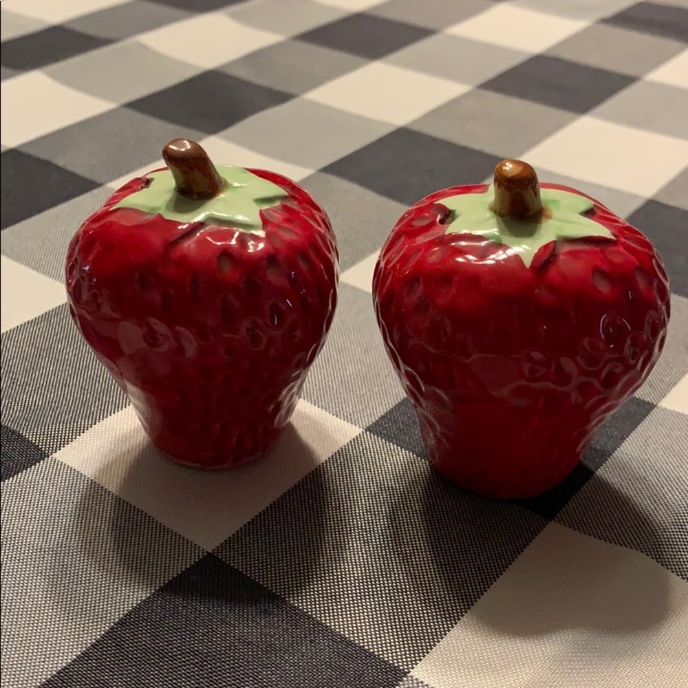 Vintage salt and pepper shakers